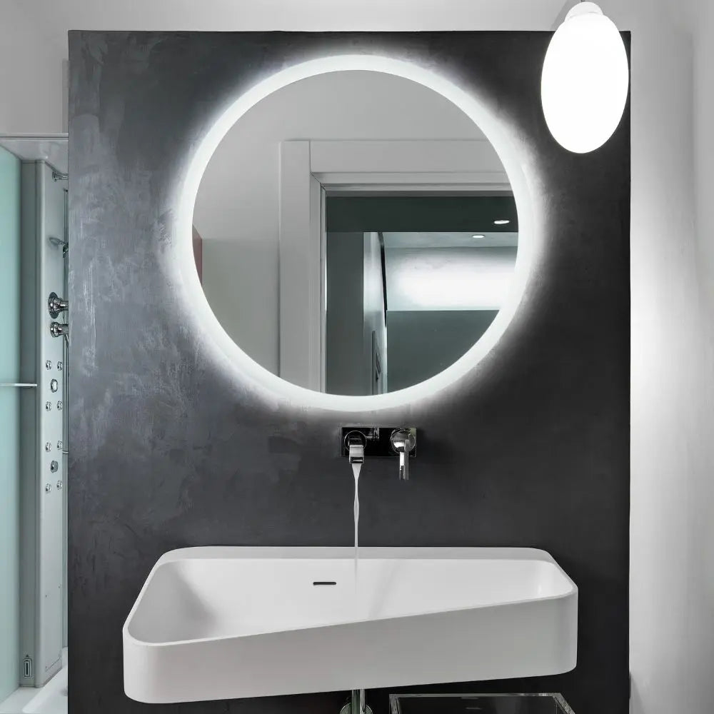 Round LED mirror with front lighting Ø 600mm